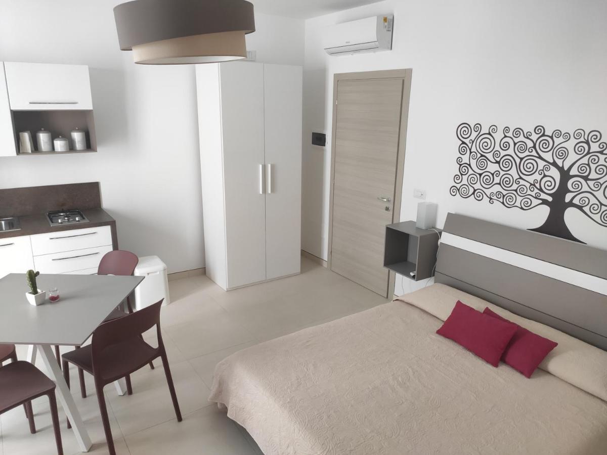 Casa Vacanze Rossini Porto Cesareo Exteriör bild